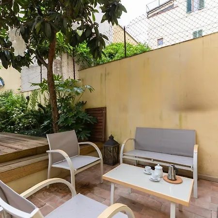 Oltrarno Bright Apartment Con Patio Privato Florence Buitenkant foto